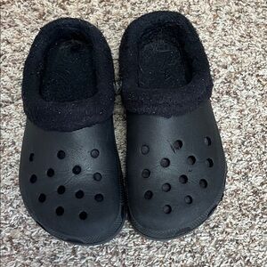 CROCS Black Fleece-Lined Mules